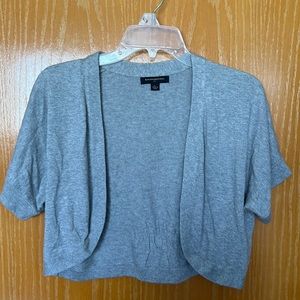 Banana Republic factory cropped grey shrug